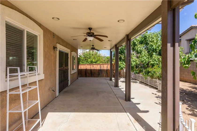 28383 Adrienne Street photo 35