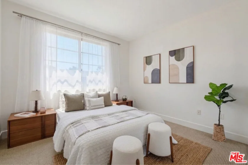 1744 Granville Avenue #105 photo 6