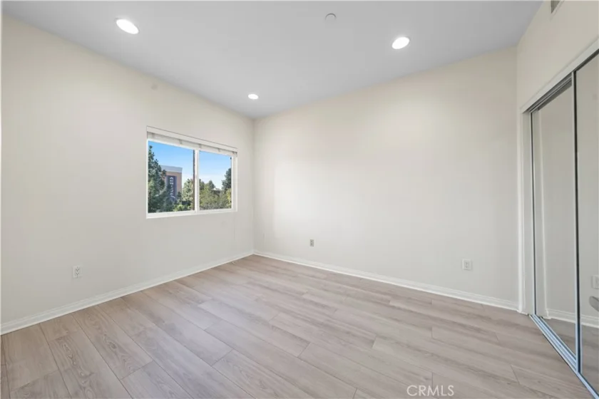 9610 Zelzah Avenue #312 photo 19