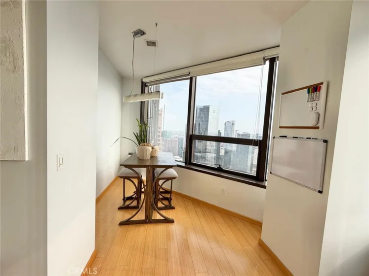 1100 Wilshire photo 8