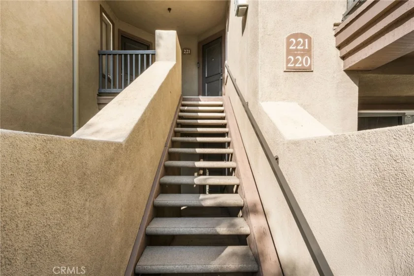 2800 Keller Drive #221 photo 2