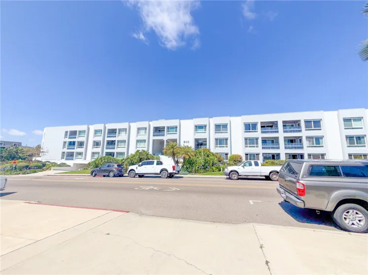 910 N Pacific #40 photo 51