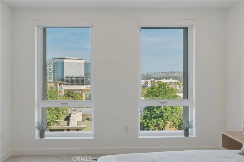 4505 Rivington photo 24