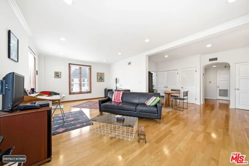 1424 N Crescent Heights Boulevard #49 photo 5