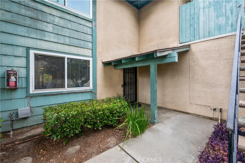 1373 Wheaton Way photo 3