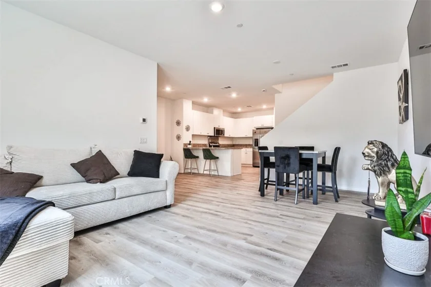 16048 Lasselle Street #2 photo 13