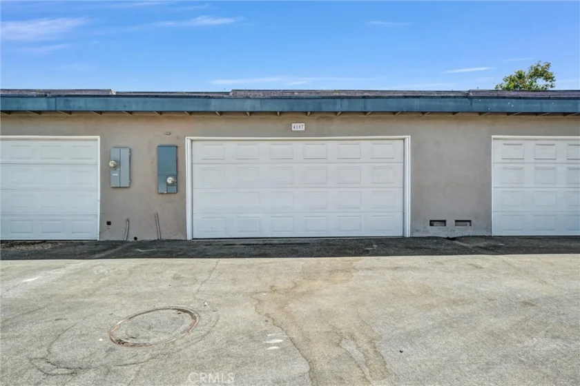 4107 Larwin Avenue photo 18