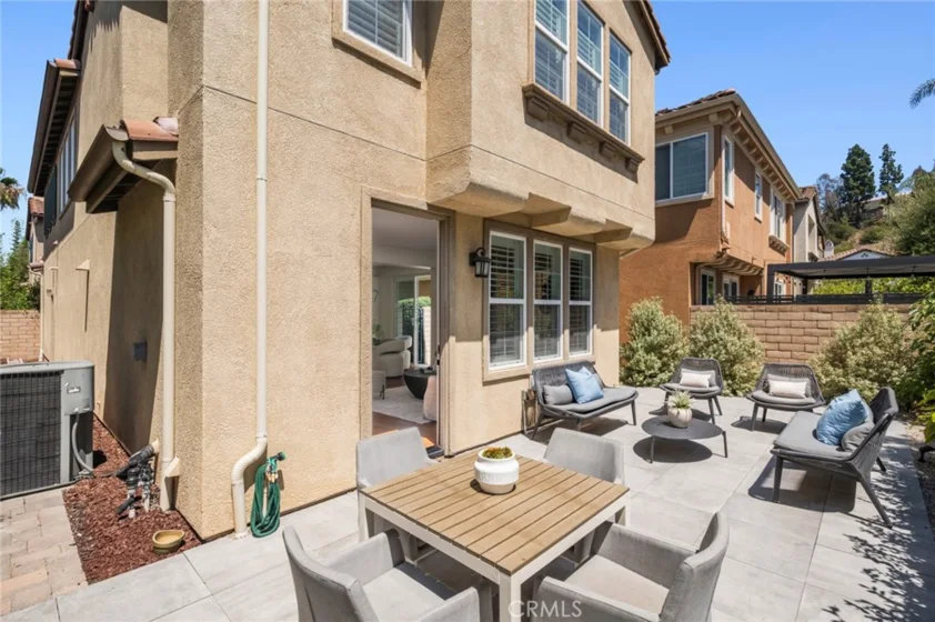 10 Newton Court photo 47