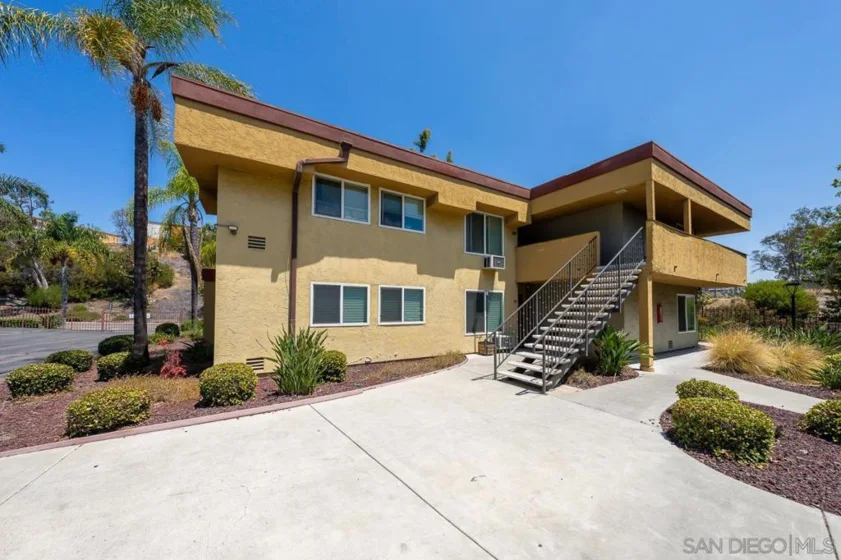1845 Bayview Heights #99 photo 20