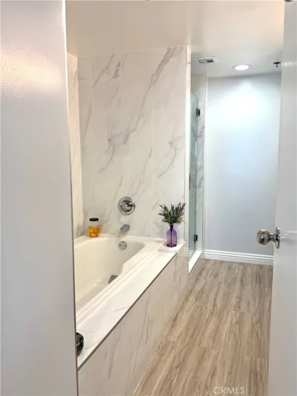 525 E Seaside Way #508 photo 22