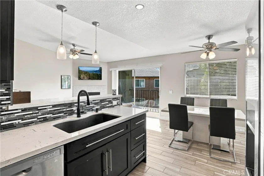 2616 Avenida Del Vista #B204 photo 5