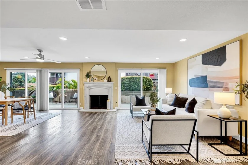 835 Amigos Way #17 photo 1