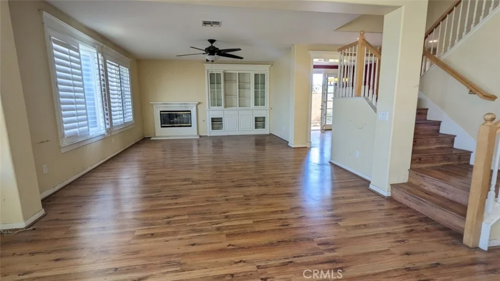 35629 Abelia Street photo 4