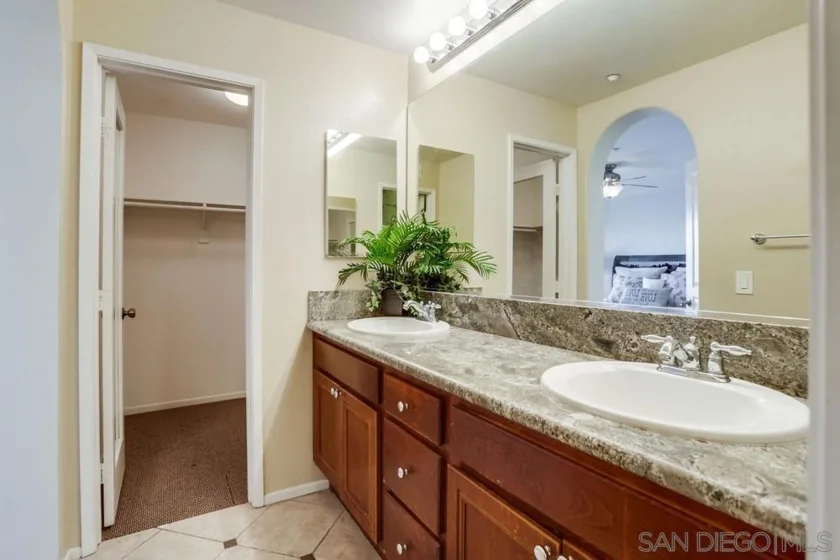 455 Almond Road photo 20
