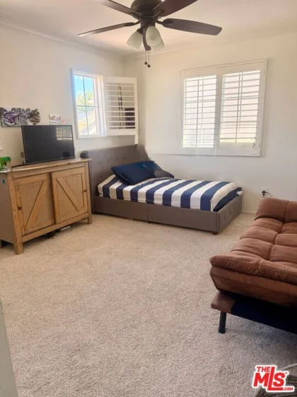 43033 Manchester Court photo 23