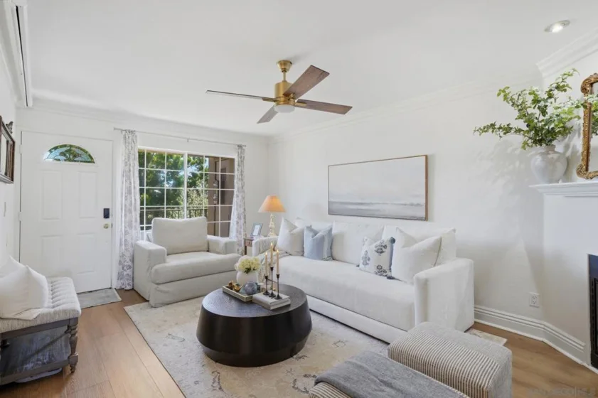 4775 Seminole Drive #201 photo 21