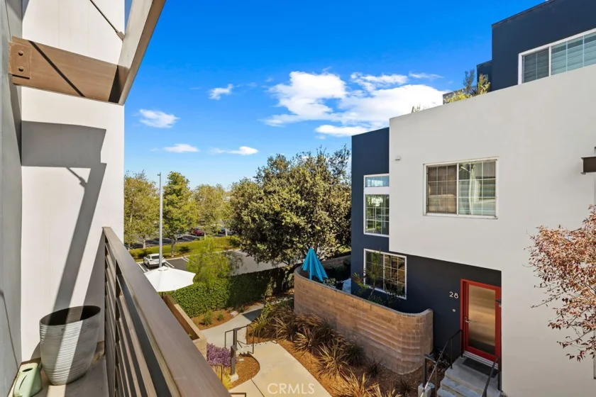 5300 Playa Vista Drive #5 photo 17