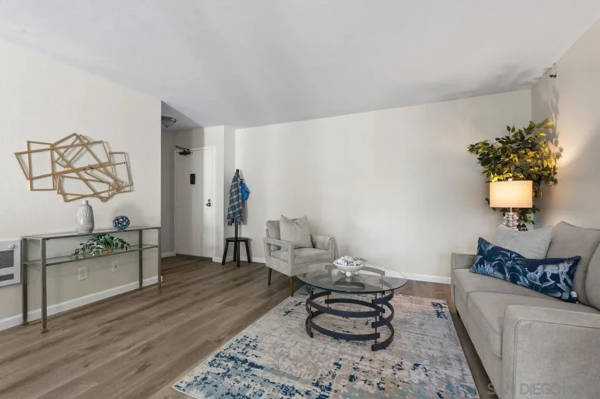 7508 Parkway Drive #105 photo 5