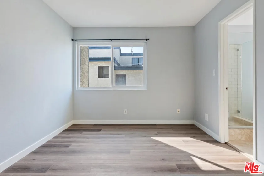 29239 Heathercliff Road #12 photo 29