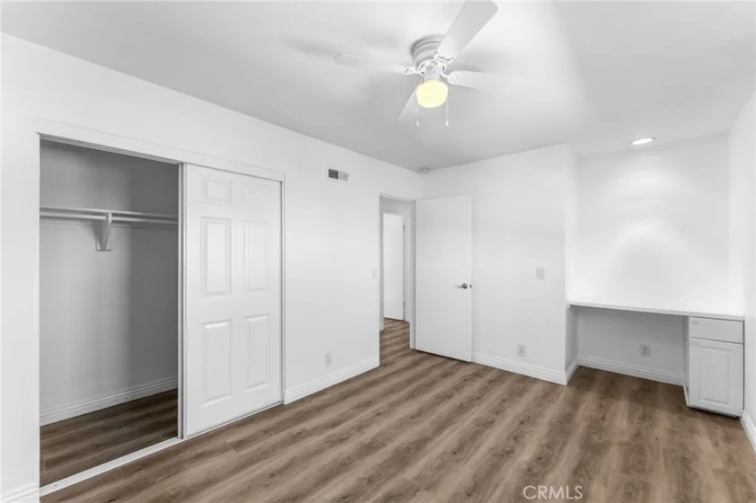 10203 Holburn photo 5