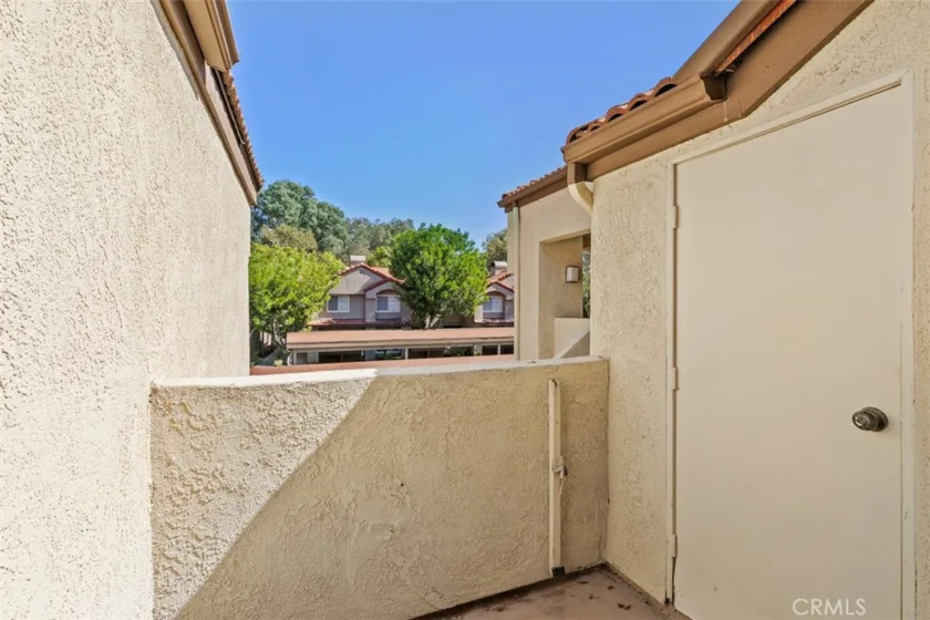 21227 Camelia #18 photo 12