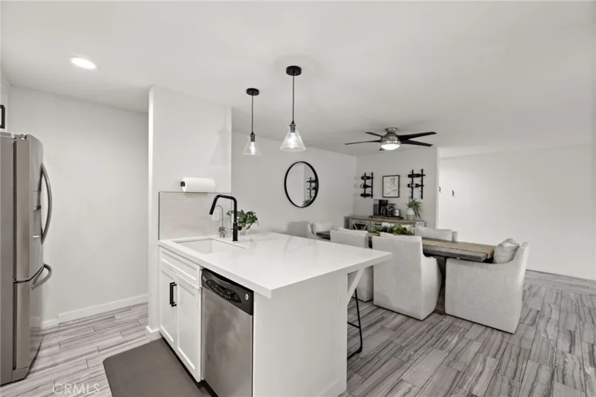 2501 S El Camino Real #309 photo 18