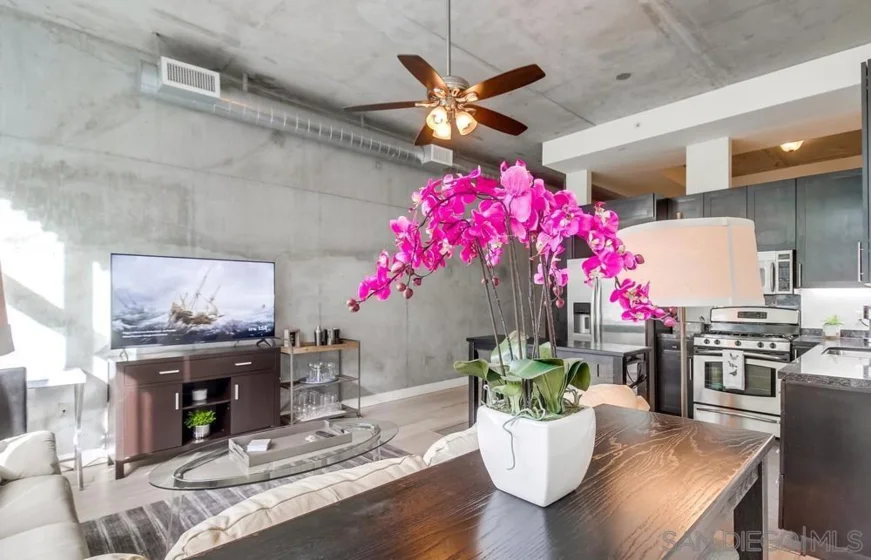 1025 Island #205 photo 26