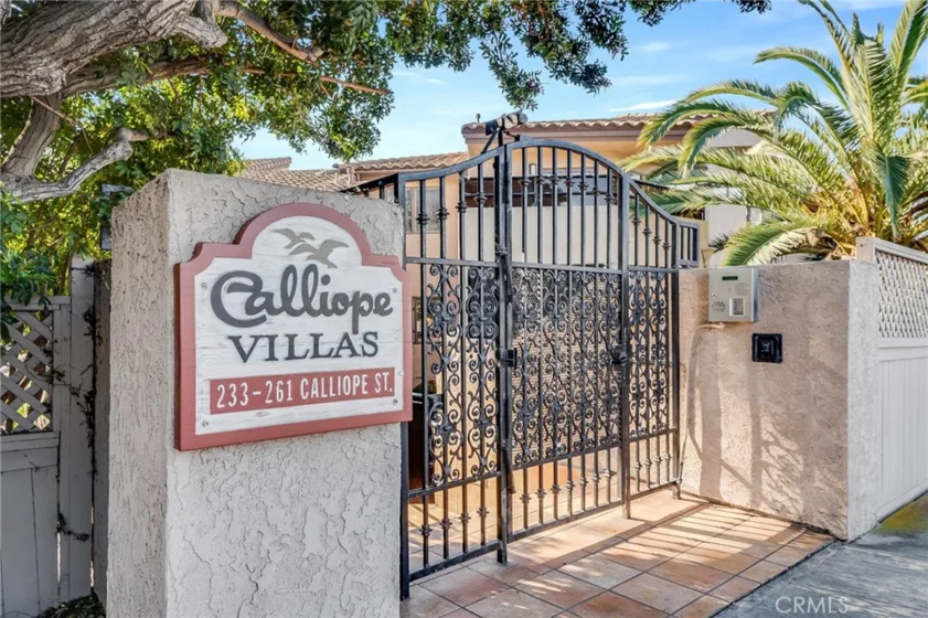 247 Calliope Street photo 18