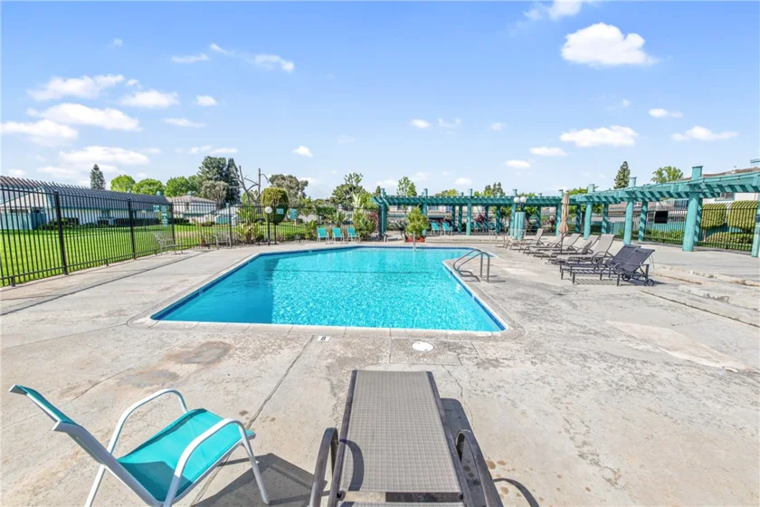 6823 Danvers photo 66