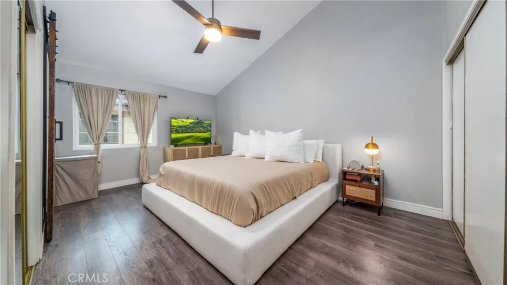 7422 Hazeltine photo 19