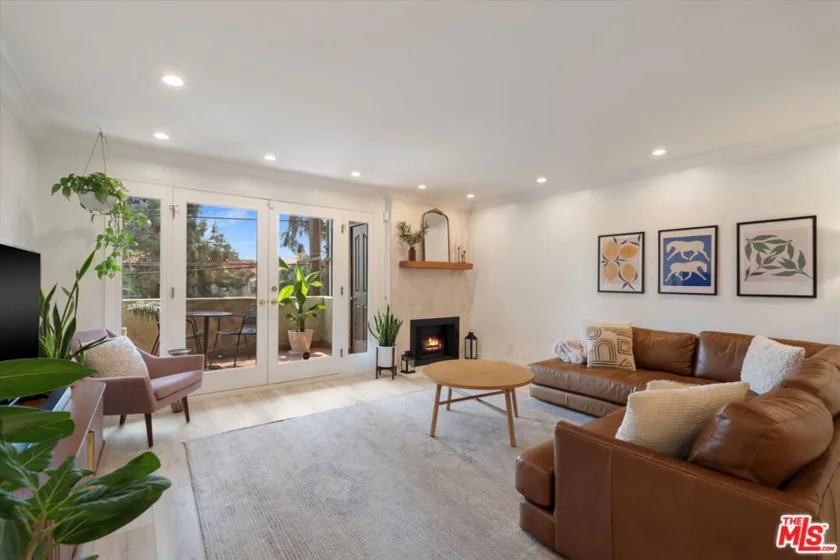 4321 Los Feliz Boulevard #5 photo 1
