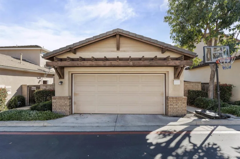 28327 Triese Street photo 32