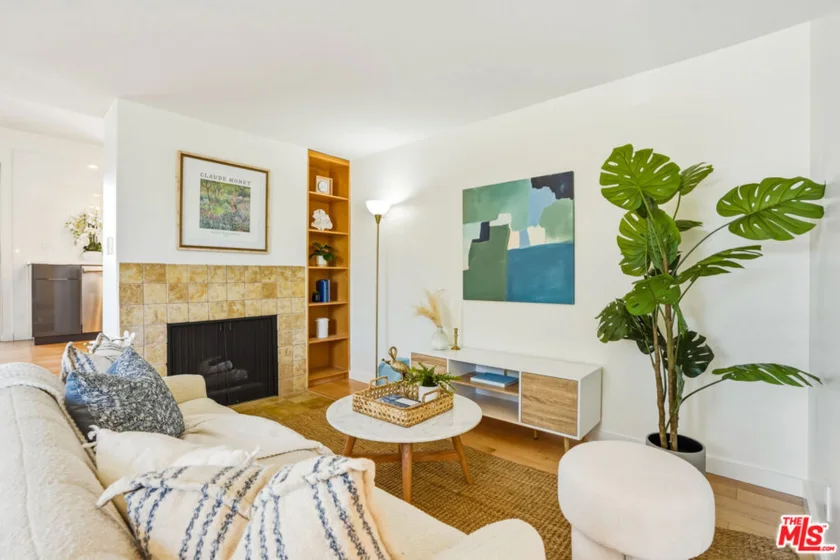 917 2nd Street #205 photo 6