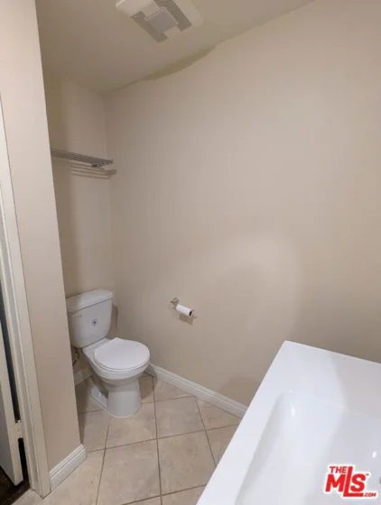 5412 Lindley Avenue #218 photo 19