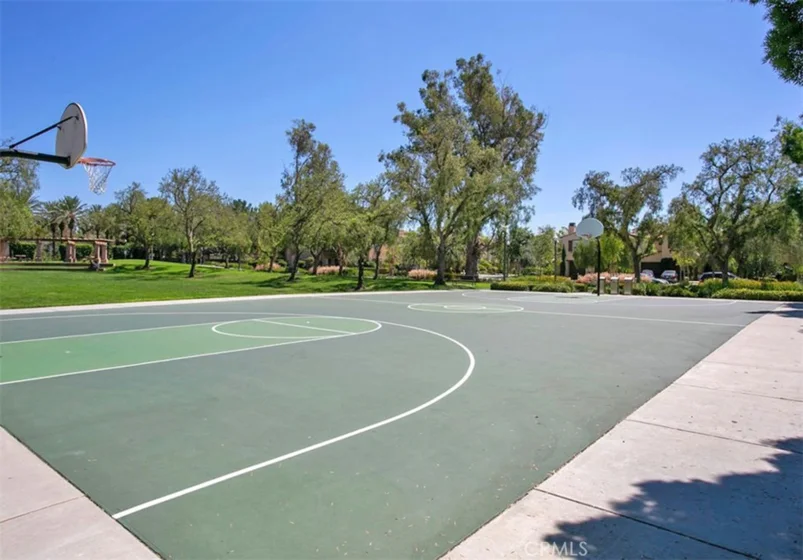 7 Cabazon photo 35