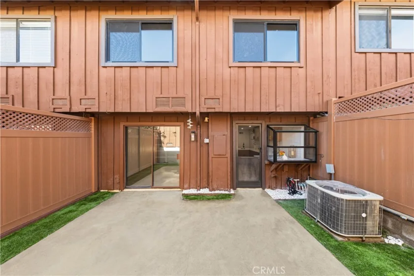2220 Mount Shasta Drive photo 38