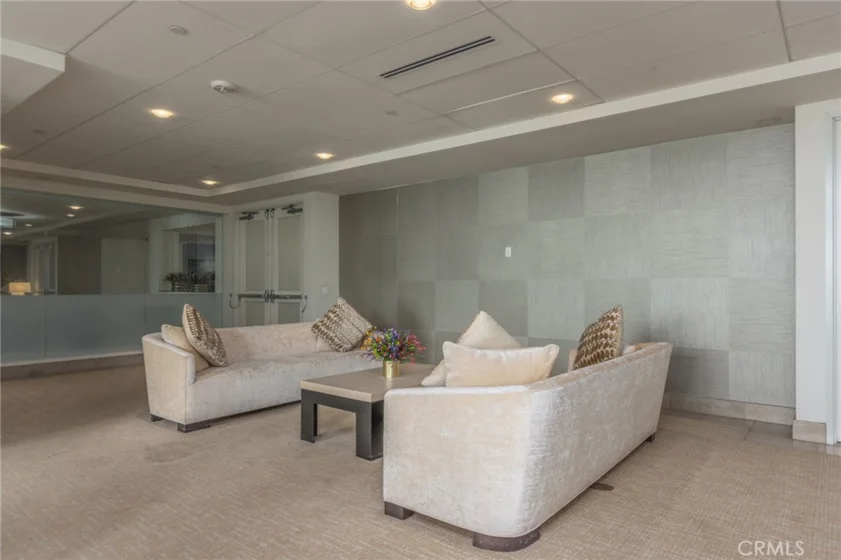 1440 Veteran Avenue #601 photo 21