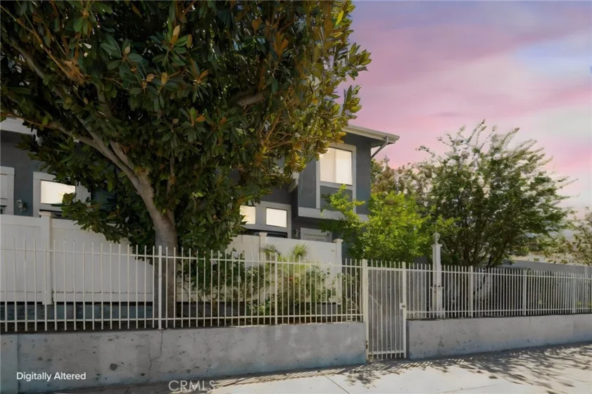 15106 Nordhoff photo 41