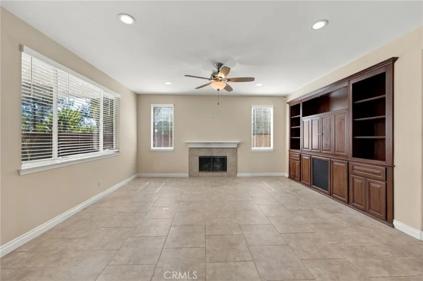 31538 Whitefield Court photo 12