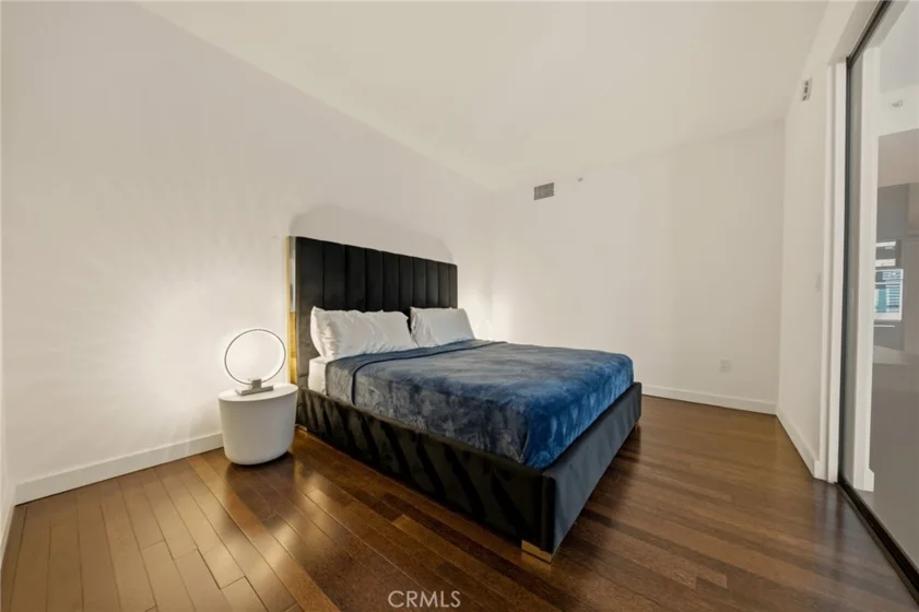 6250 Hollywood Boulevard #4M photo 12