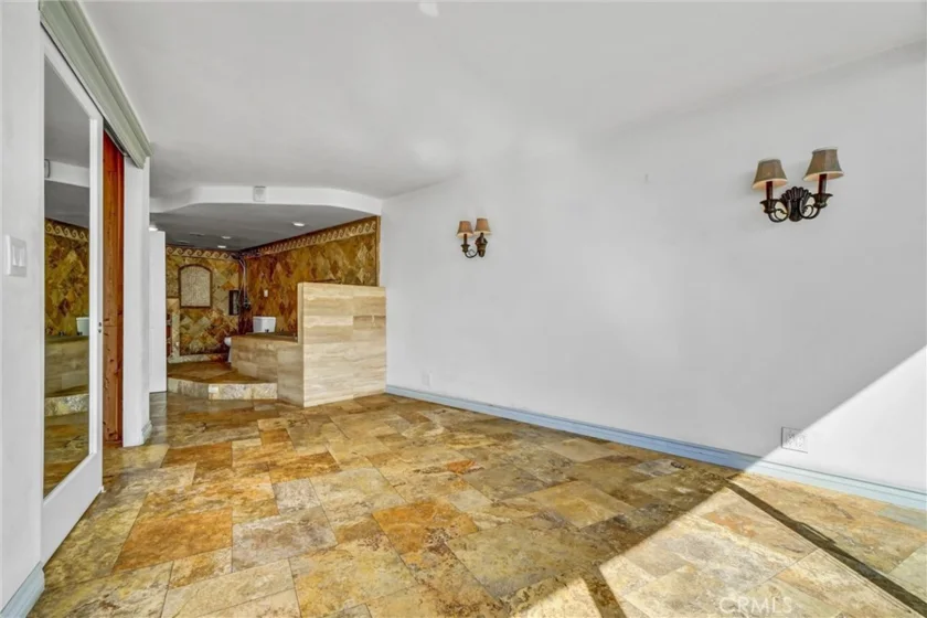 700 E Ocean #3107 photo 27