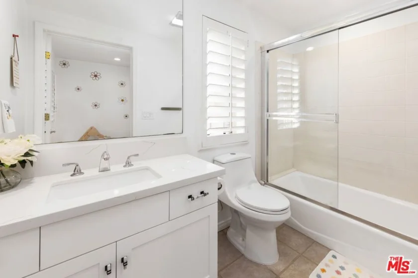 11766 W Sunset Boulevard #302 photo 9