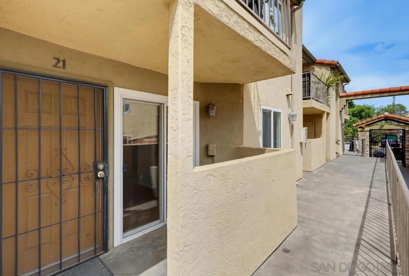 4222 Menlo Avenue #21 photo 7