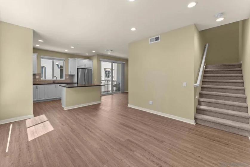 2564 S Escondido Boulevard #512 photo 3
