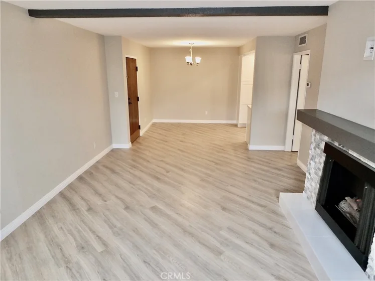 2805 E East 3rd Street #6 photo 9