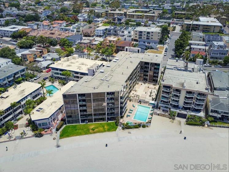 3916 Riviera Drive #206 photo 1