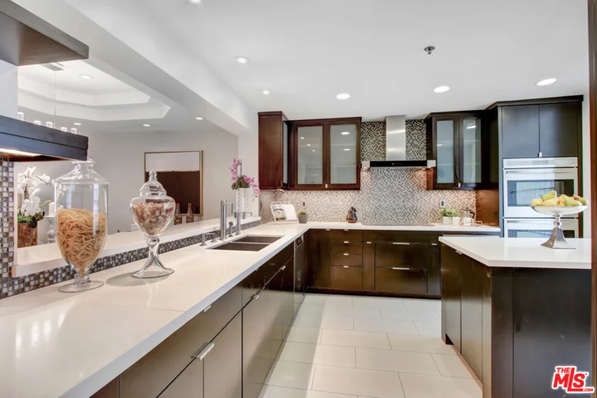 2122 Century Park Lane #307 photo 1