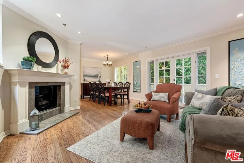 1731 Barry Avenue #110 photo 1
