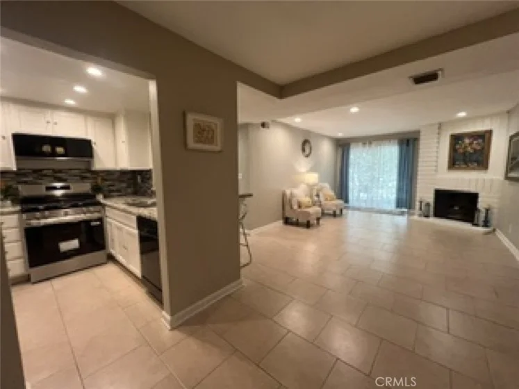 7800 Topanga Canyon #112 photo 12