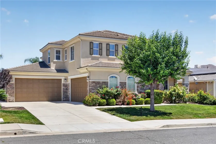 29034 Shorecliff Circle photo 1